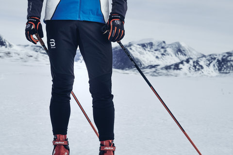 Как выбрать разминочные штаны для лыжников