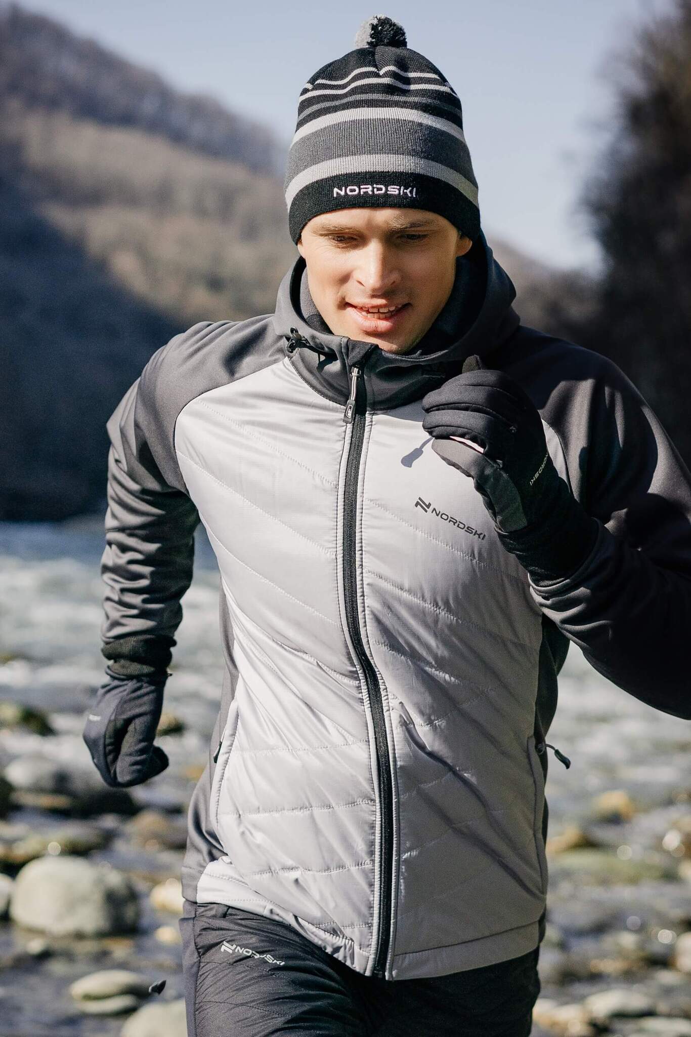 Мужская тренировочная куртка с капюшоном Nordski Hybrid Hood grey