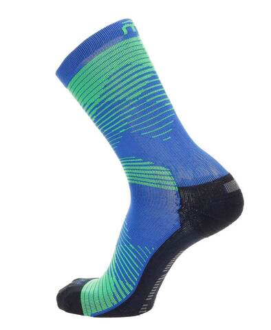 Спортивные носки средней высоты Mico Extra Dry Outlast Run синие-зеленые