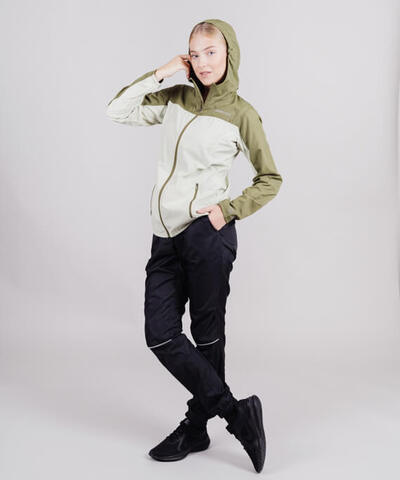 Женский беговой костюм Nordski Rain light green-olive
