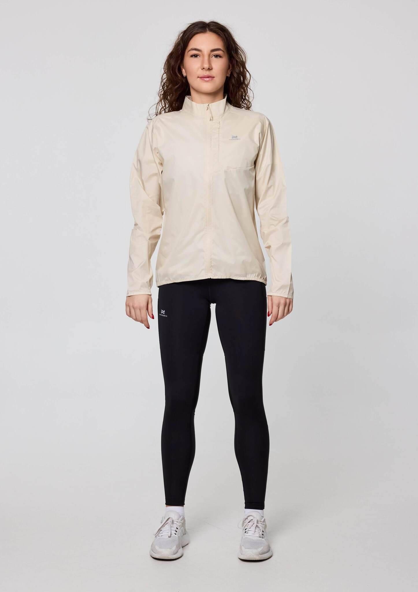Женская спортивная ветровка Nordski Upcast beige - 11