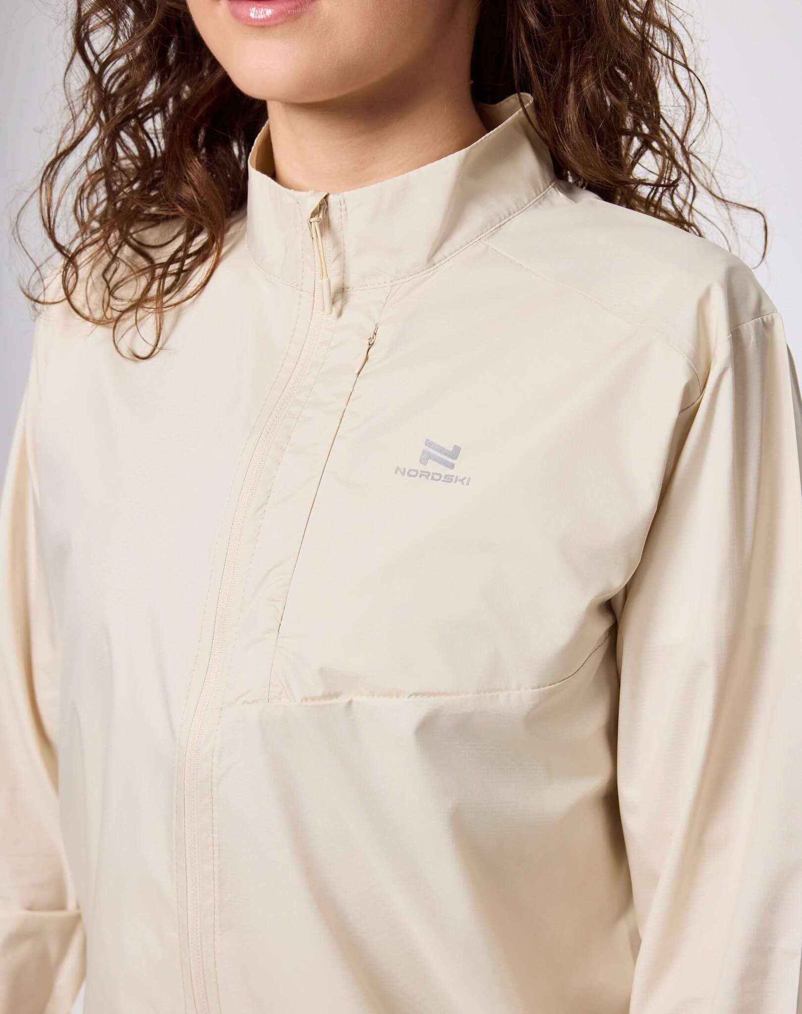Женская спортивная ветровка Nordski Upcast beige - 7