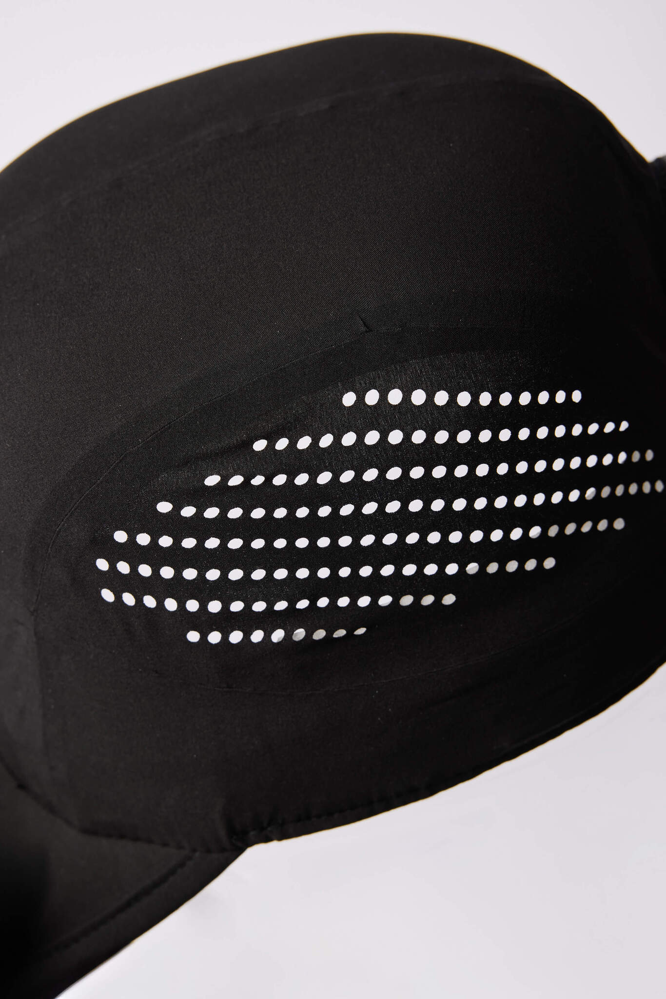 Спортивная кепка Nordski Discovery унисекс black - 4
