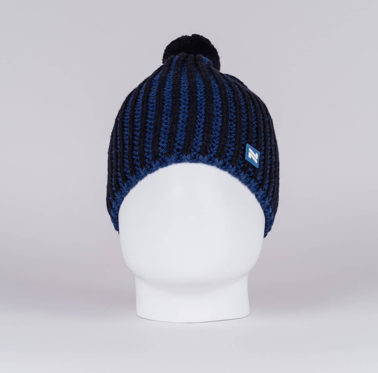 Вязаная шапка с шерстью Nordski Wool черная-синяя - 9