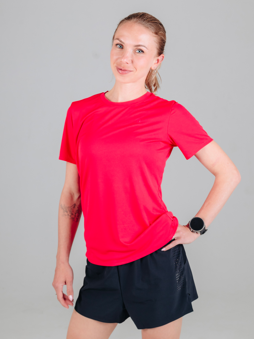 Женские спортивные шорты Noname Runova Shorts 26 черные - 9