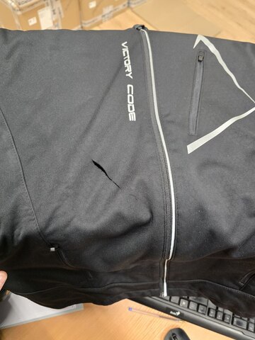 УЦЕНКА-Разминочная лыжная куртка Victory Code Dynamic black