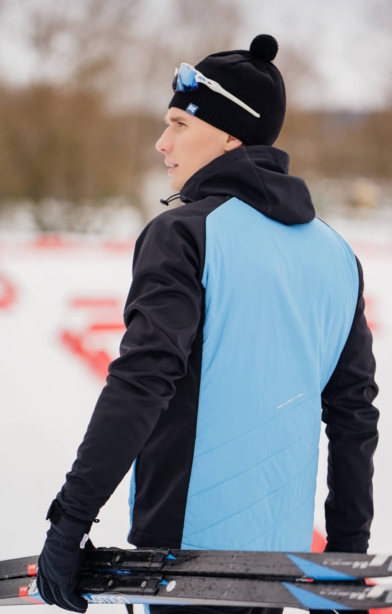Мужская тренировочная курткас капюшоном Nordski Hybrid Hood black-light blue - 4