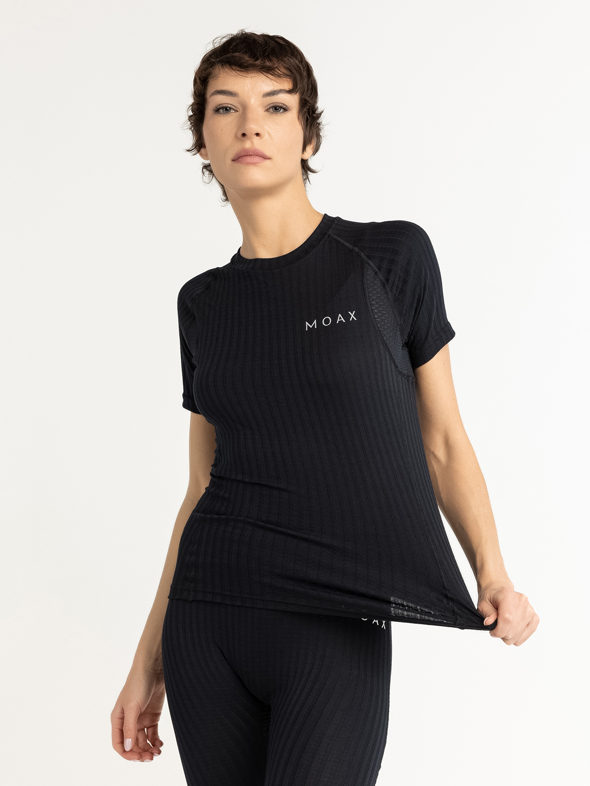 УЦЕНКА-Женская термофутболка Moax Active Pro SS черная - 5