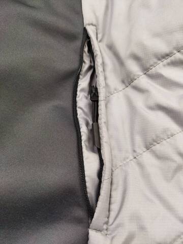 УЦЕНКА-Мужская тренировочная куртка с капюшоном Nordski Hybrid Hood grey