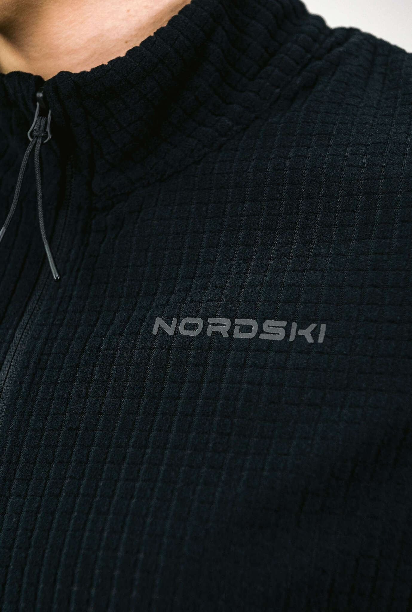 Женская спортивная толстовка Nordski SkyRaid black - 3