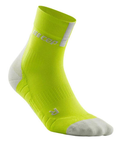 Мужские функциональные носки для спорта CEP желтые