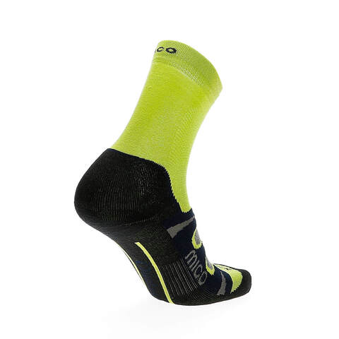Спортивные носки средней высоты Mico Extra Dry Outlast Hike черные-желтые