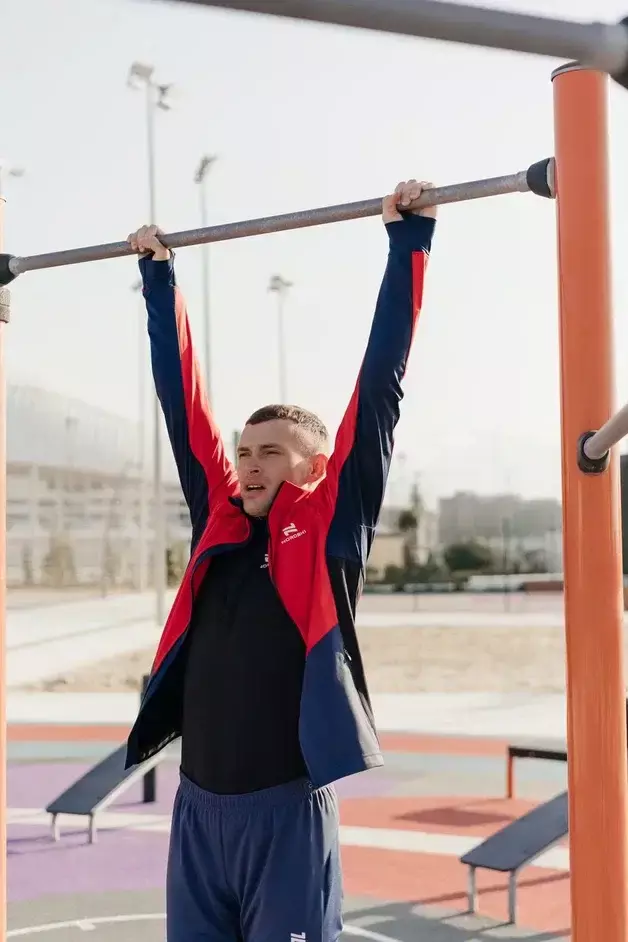 Nordski Pro тренировочная лыжная куртка мужская red-blue - 11