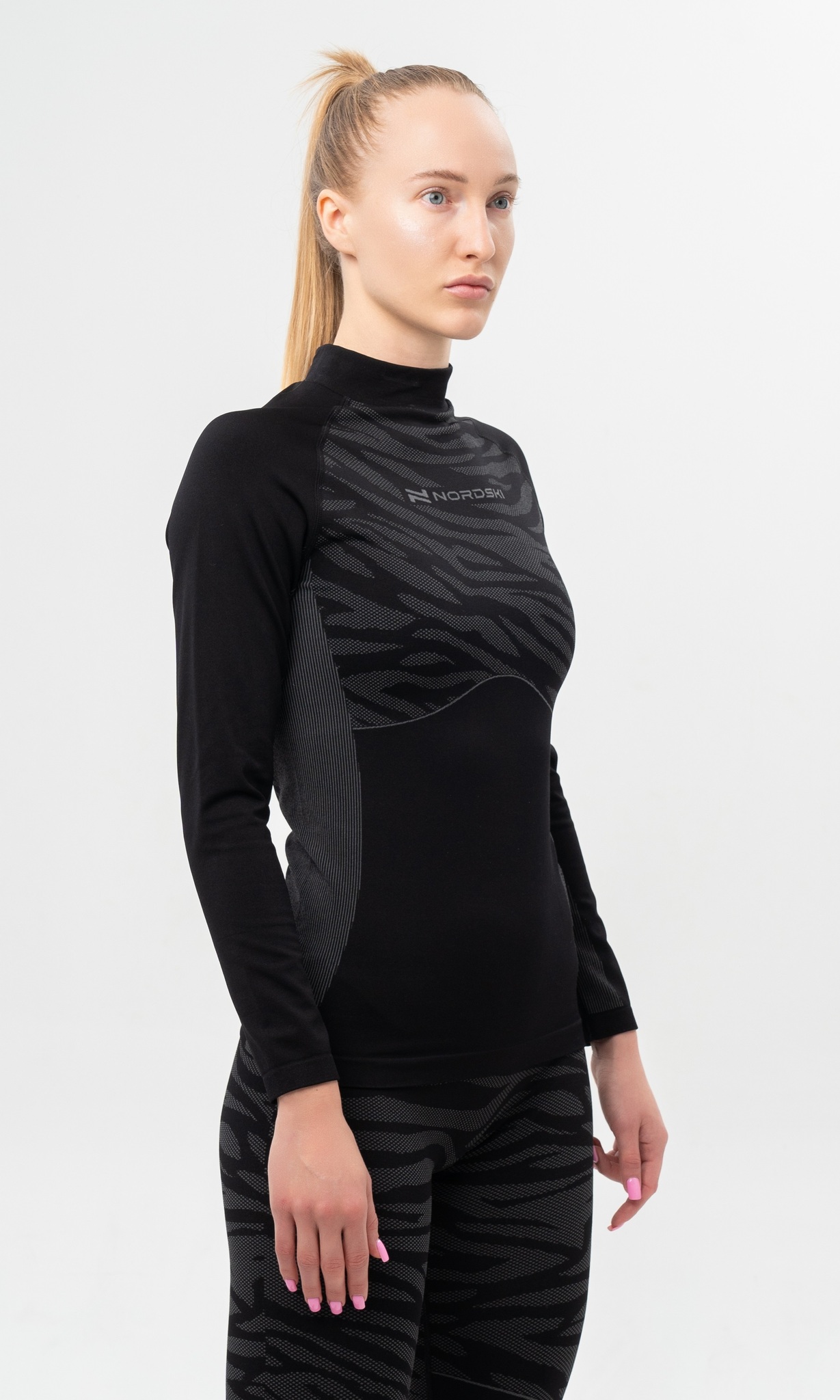 Женский комплект термобелья Nordski Snake black-grey - 6