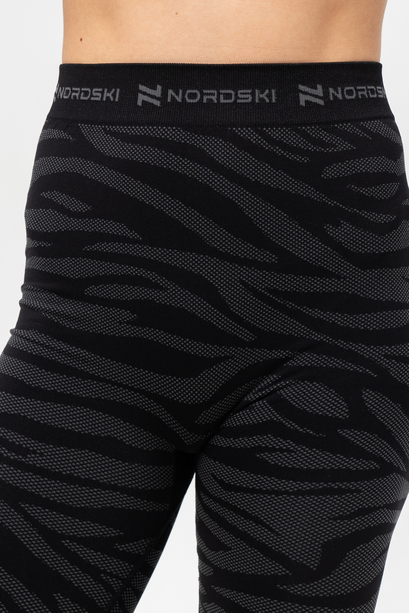 Женский комплект термобелья Nordski Snake black-grey - 11