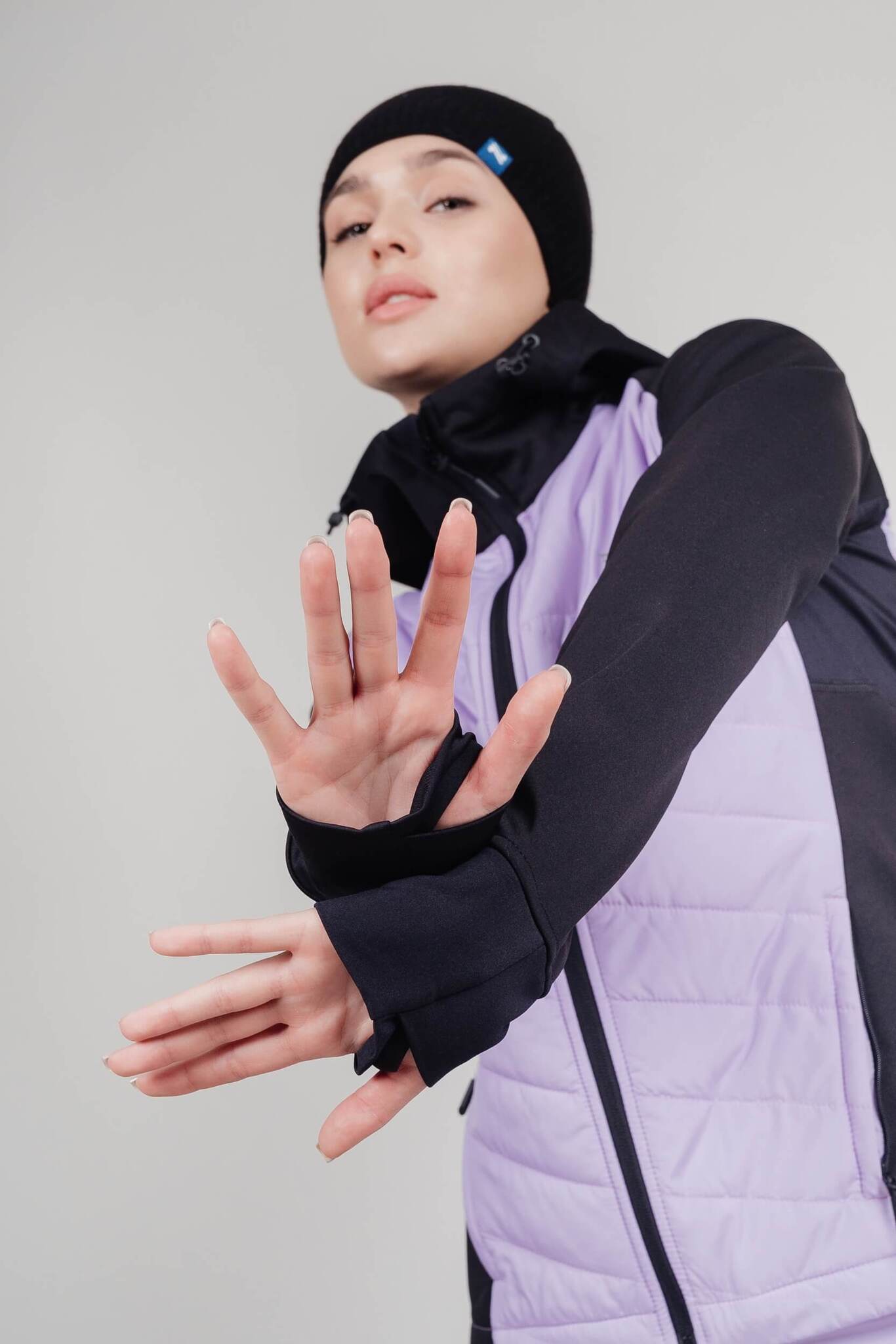 Женская тренировочная куртка с капюшоном Nordski Hybrid Hood black-lavender - 9