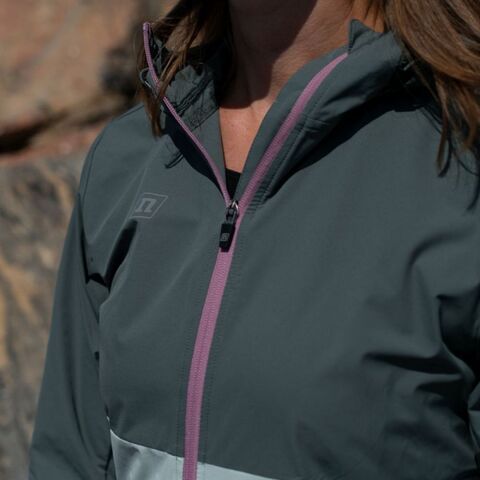 Женская ветрозащитная куртка Noname Icon Tech Jacket WOS teal green-mint
