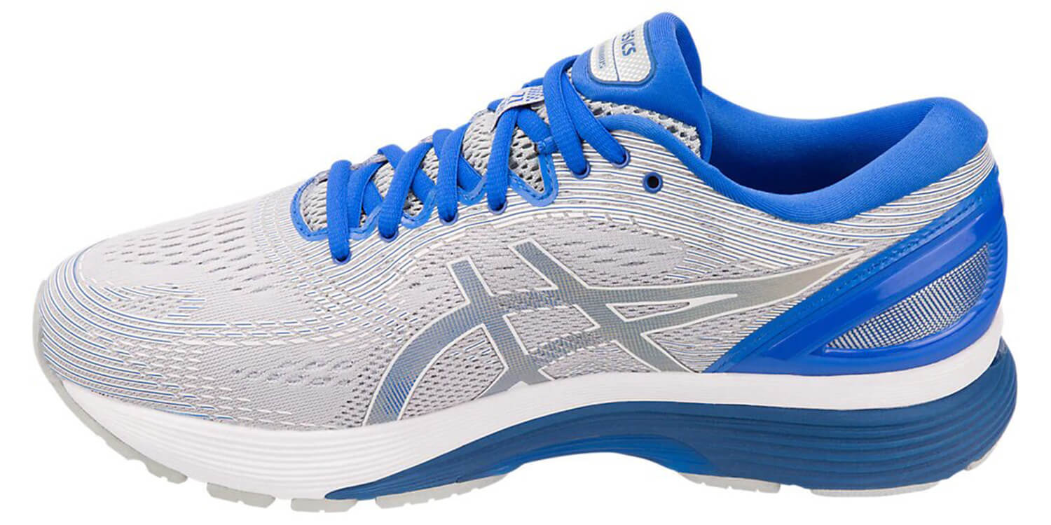 Мужские кроссовки для бега Asics Gel Nimbus 21 Lite Show 1011A207 020 в  интернет-магазине Five-sport с доставкой по Москве и РФ
