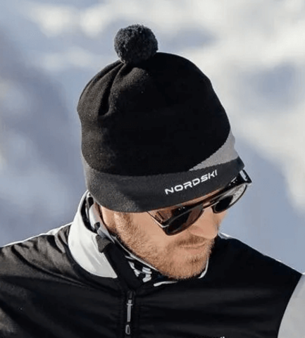 Лыжная шапка Nordski Line черная-серая