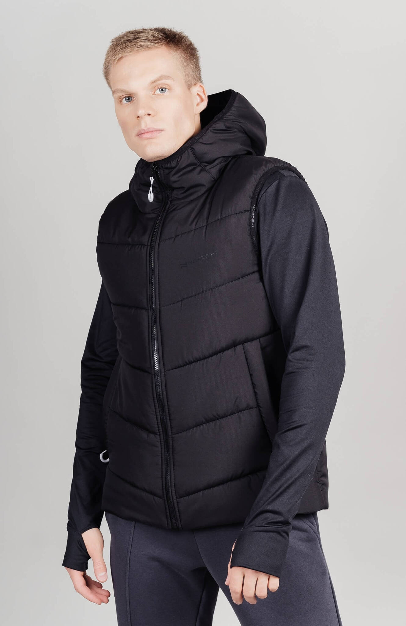 Мужской утепленный жилет Nordski Air black