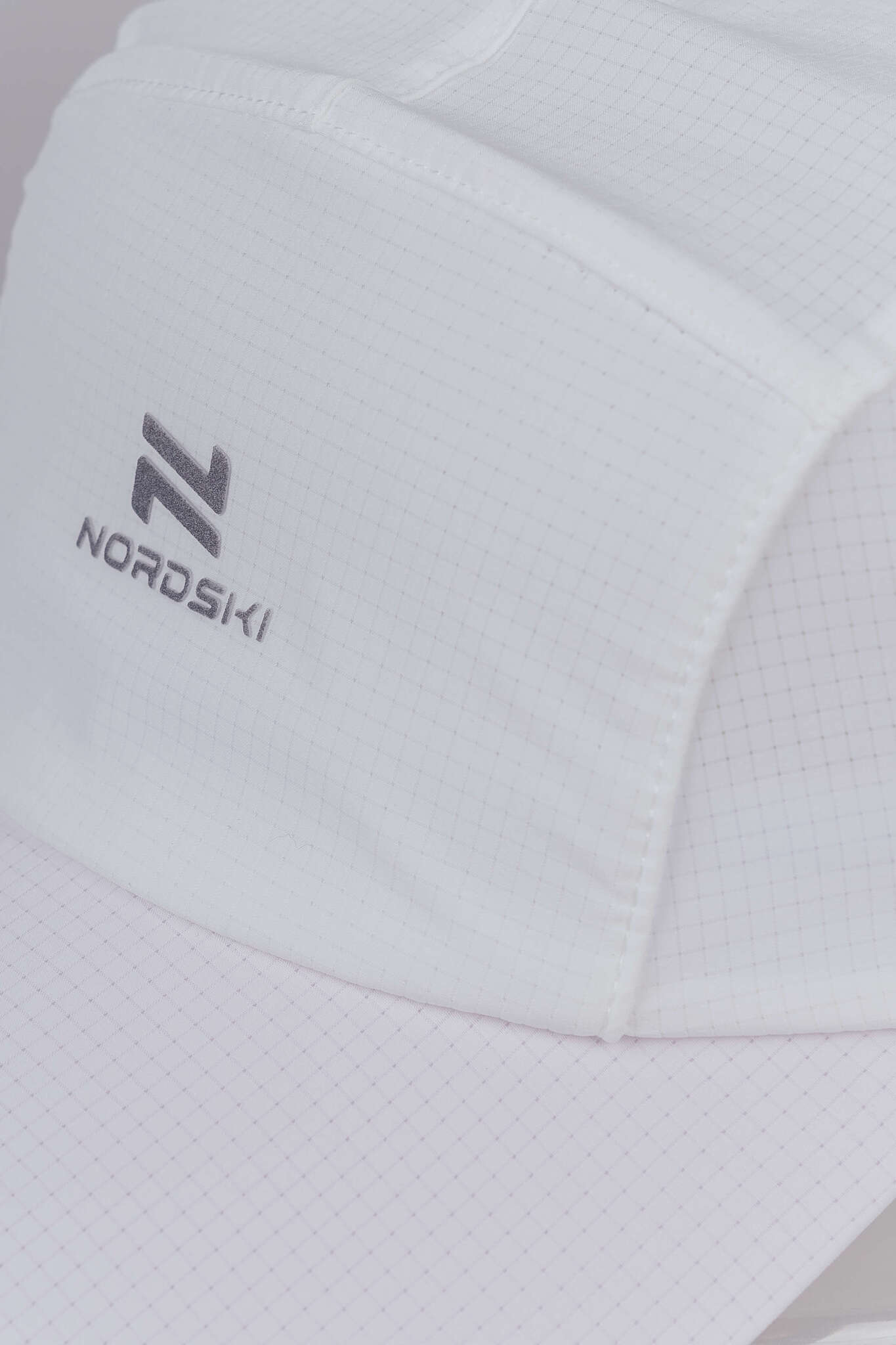 Спортивная кепка Nordski Run унисекс white - 3