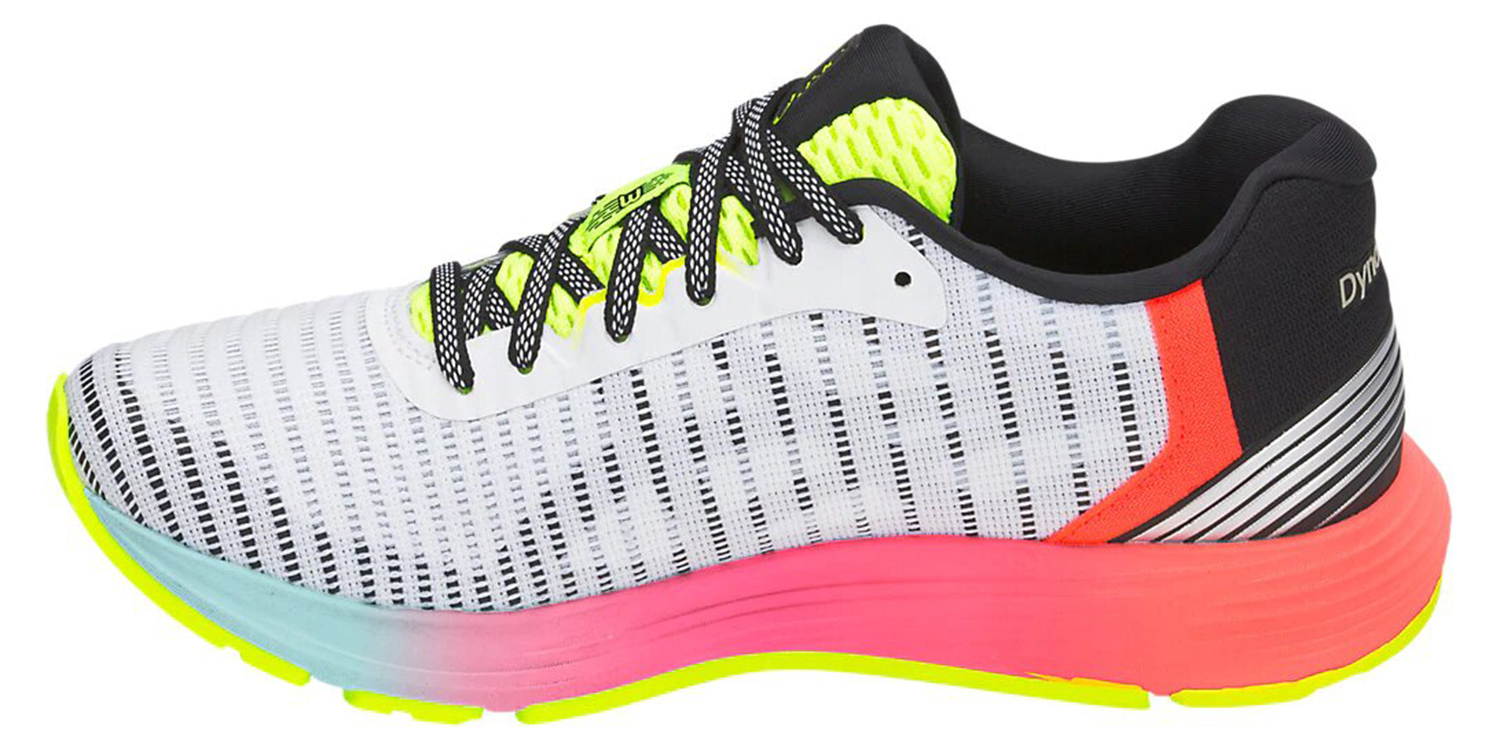 Женские кроссовки для бега Asics Dynaflyte 3 Sp 1012A230 100 в  интернет-магазине Five-sport с доставкой по Москве и РФ