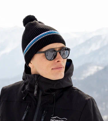 Теплая лыжная шапка Nordski Frost черная-синяя - 1