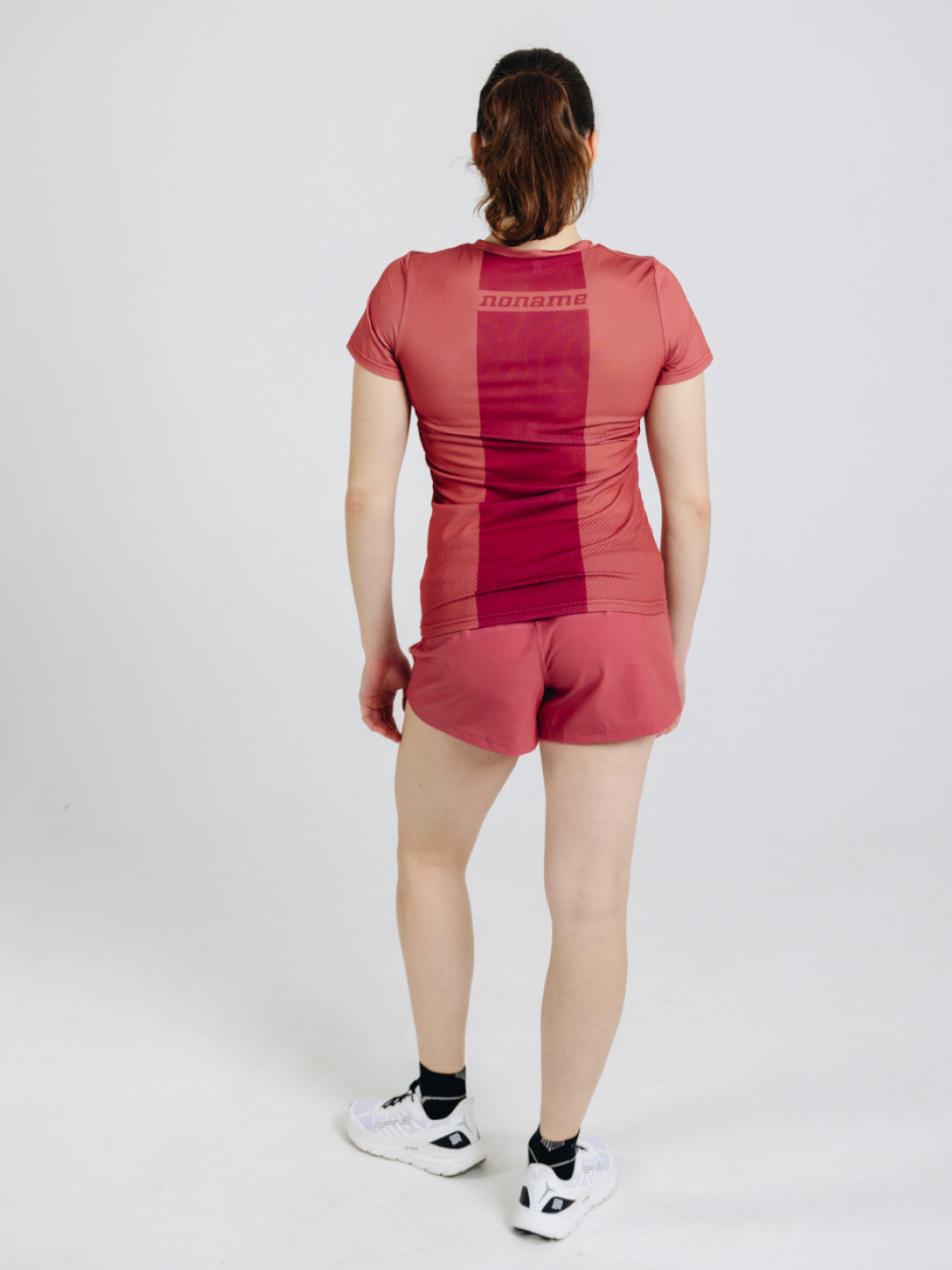 Женская спортивная тренировочная футболка Noname Miler T-Shirt SS 25 WOS barberry - 8