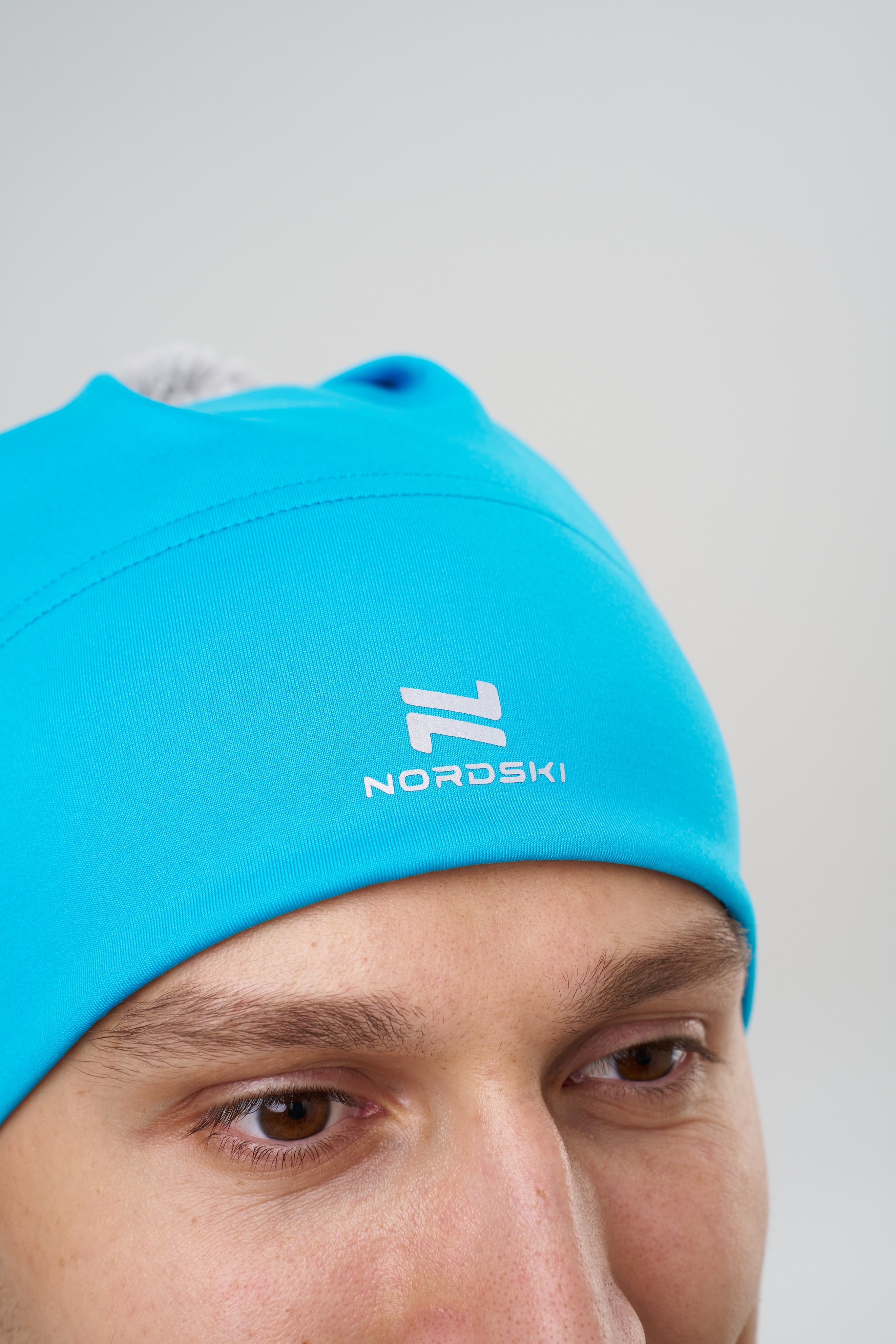 Тренировочная шапка с помпоном Nordski Train light blue - 10