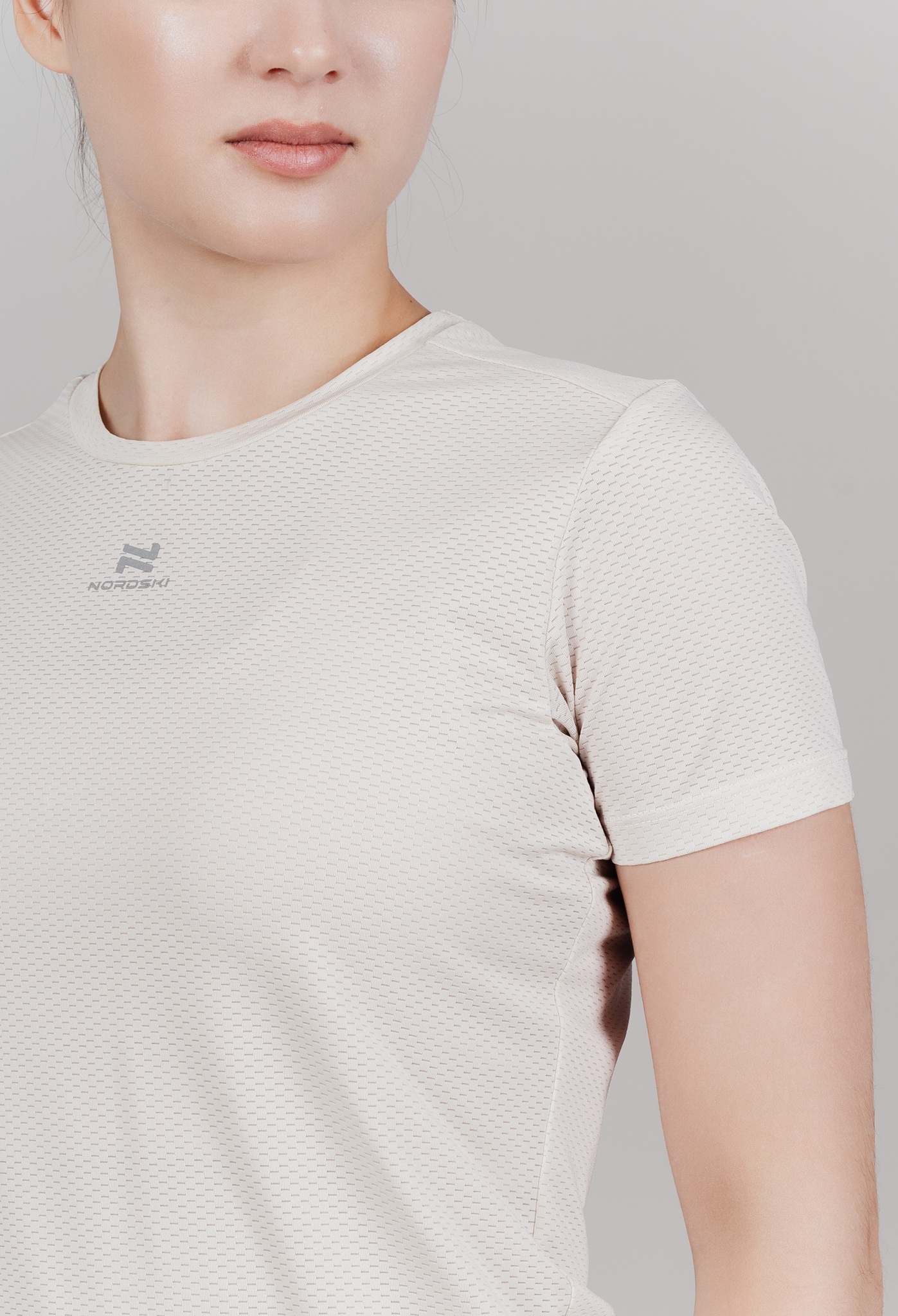 Женская спортивная футболка Nordski Motion beige - 4