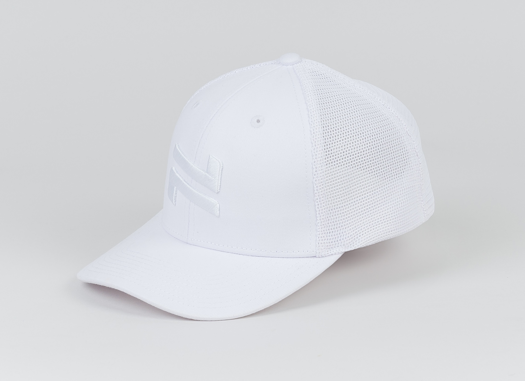 Спортивная кепка Nordski Simple унисекс white