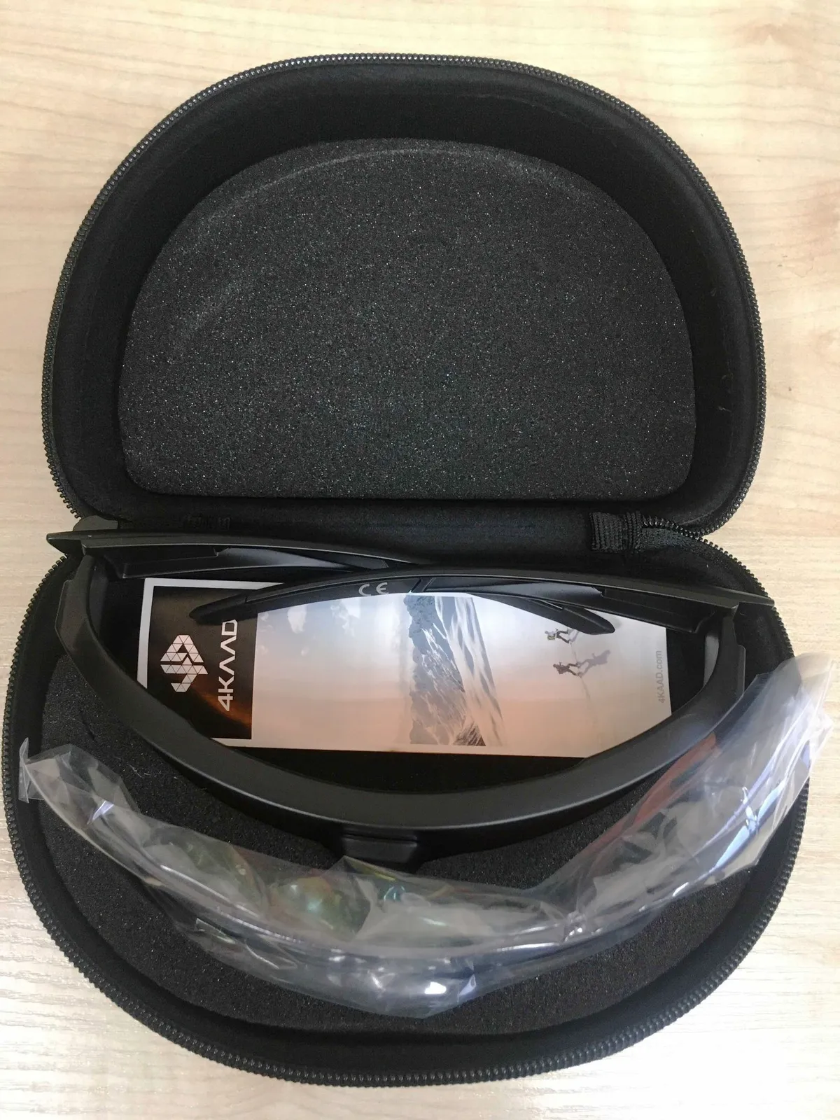 Спортивные гоночные очки 4KAAD Pulse Active black-gold - 7