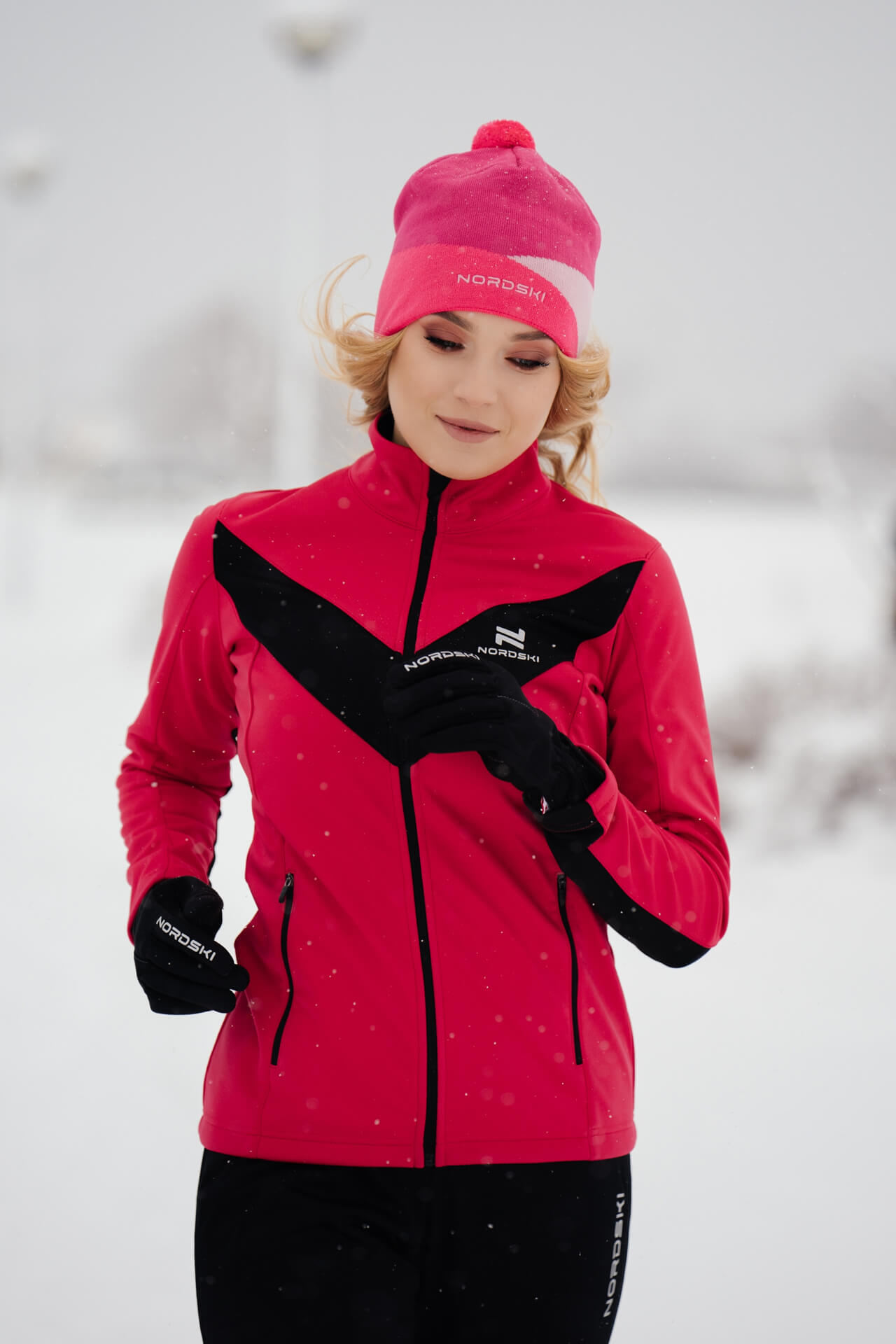 Женская утепленная разминочная куртка Nordski Base pink - 3