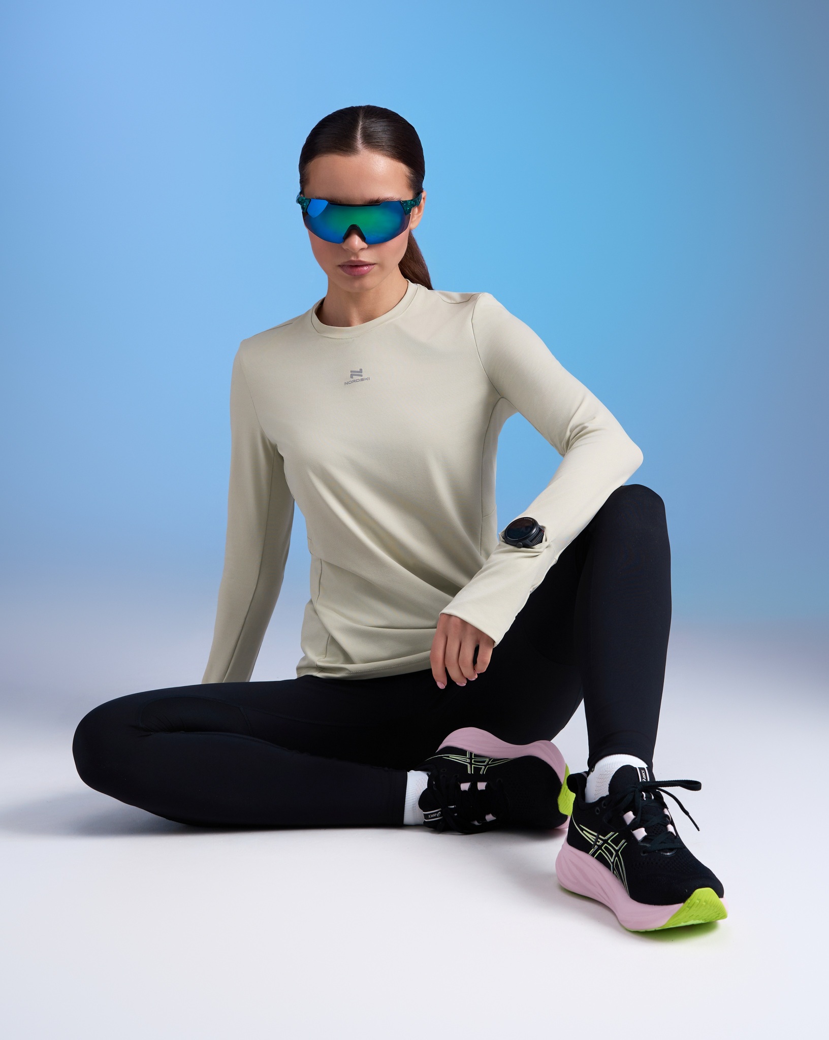 Женский комплект для тренировок Nordski RunTech Pro smoky green - 4