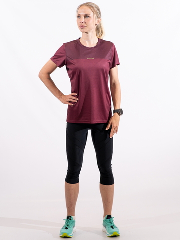 Женская спортивная беговая футболка Noname Waft T-Shirt 24 WOS cerise