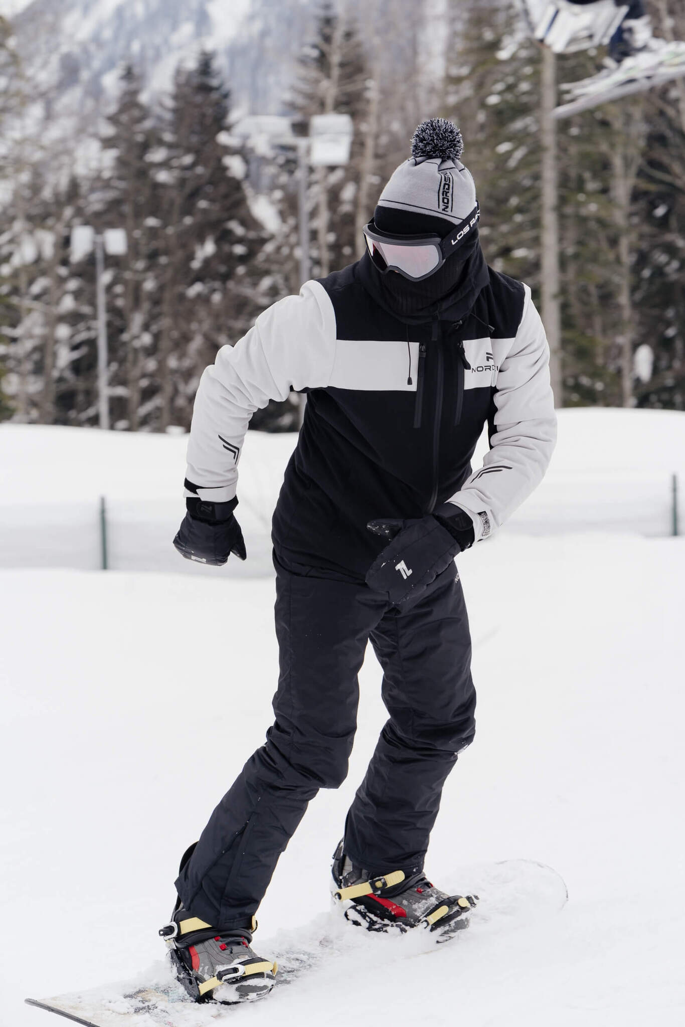 Мужской горнолыжный костюм Nordski Lavin NSM744201-NSM754100