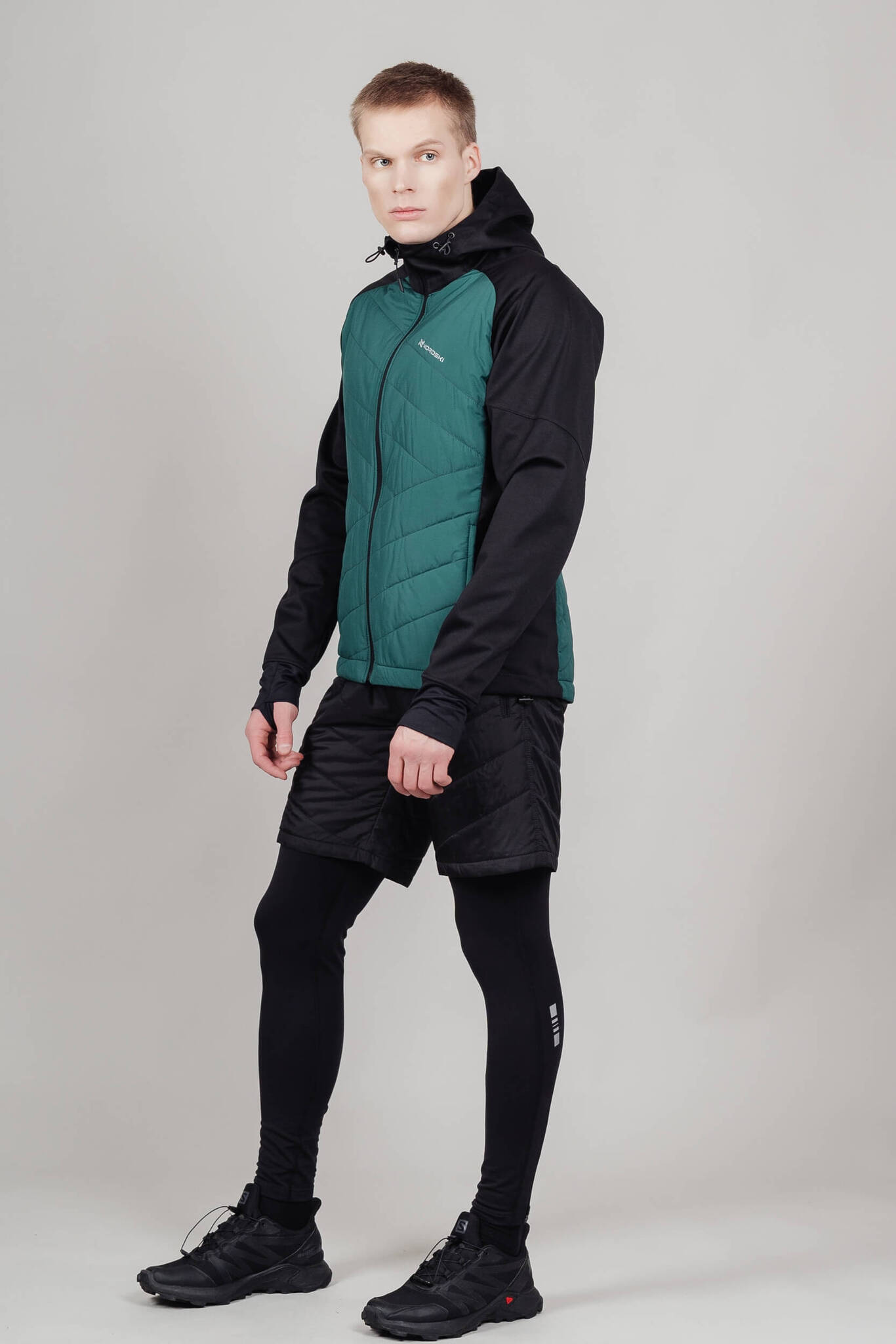 Мужская тренировочная куртка с капюшоном Nordski Hybrid Hood black-alpine green - 13