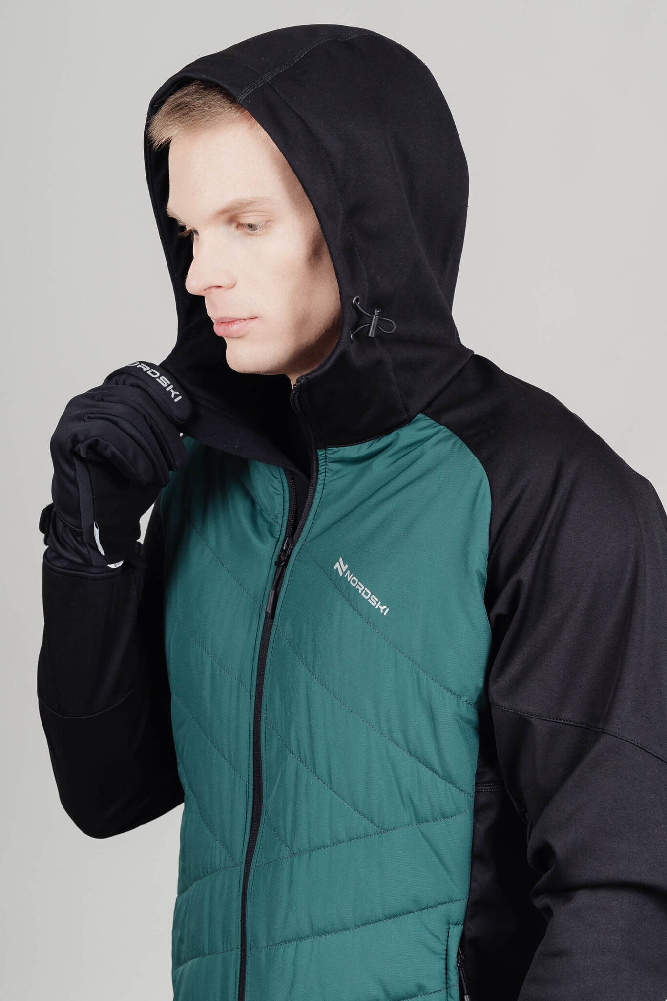 Мужская тренировочная куртка с капюшоном Nordski Hybrid Hood black-alpine green - 8