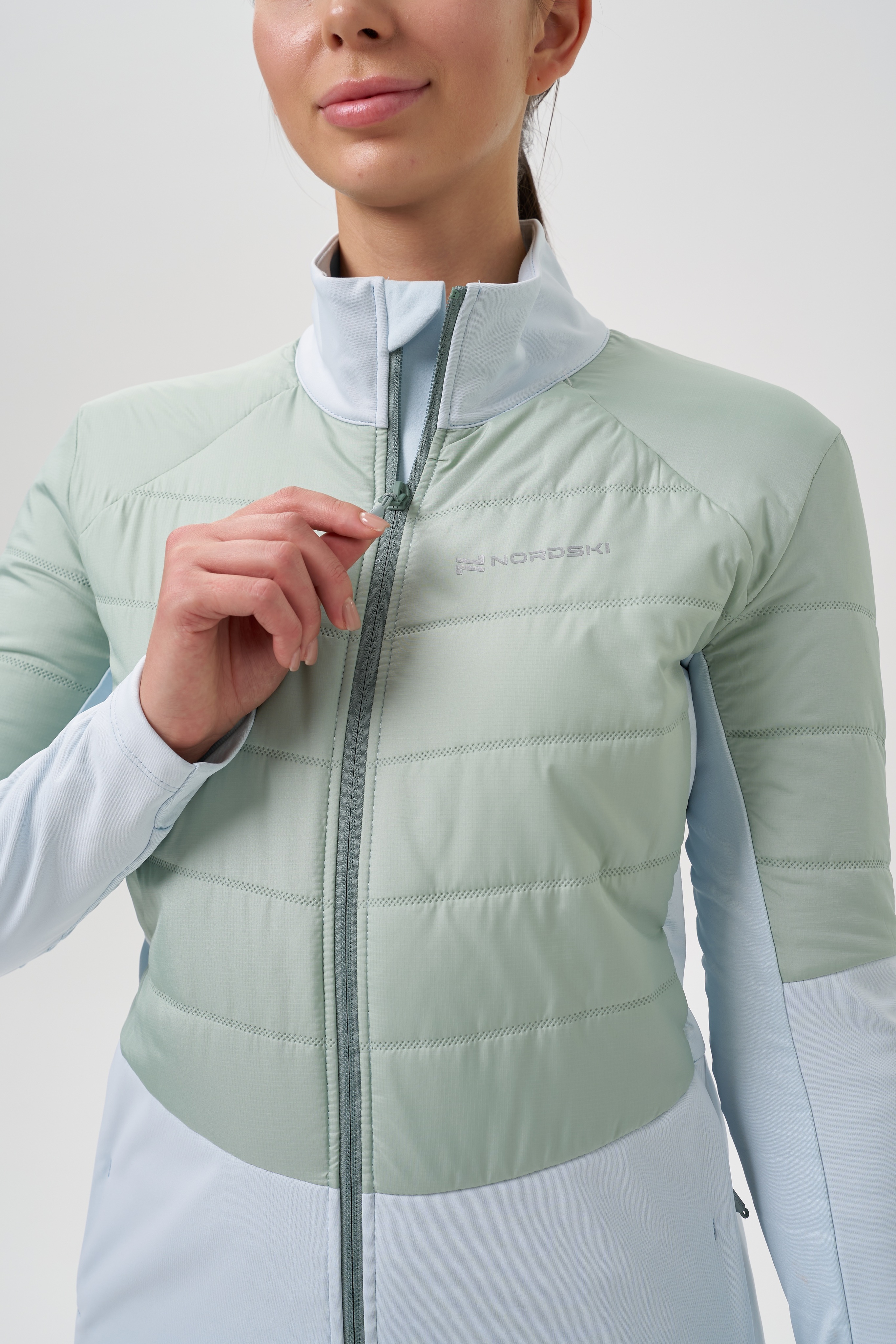 Женский костюм для лыж и бега зимой Nordski Hybrid Pro 2.0 pearl blue-ice mint - 8