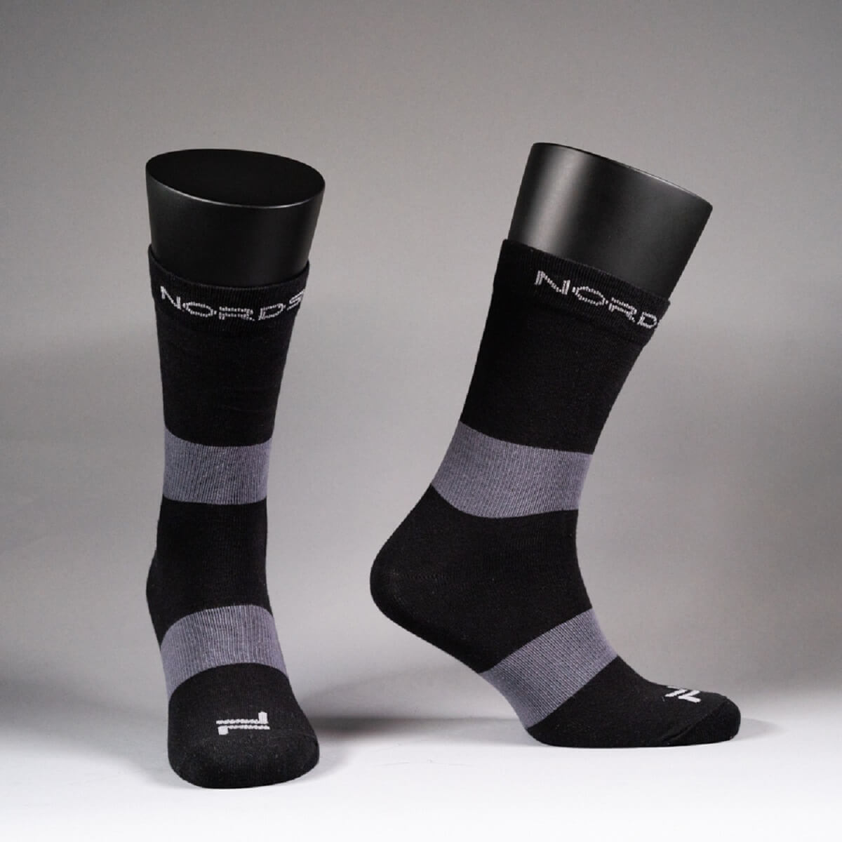 Nordski Active спортивные термоноски черные